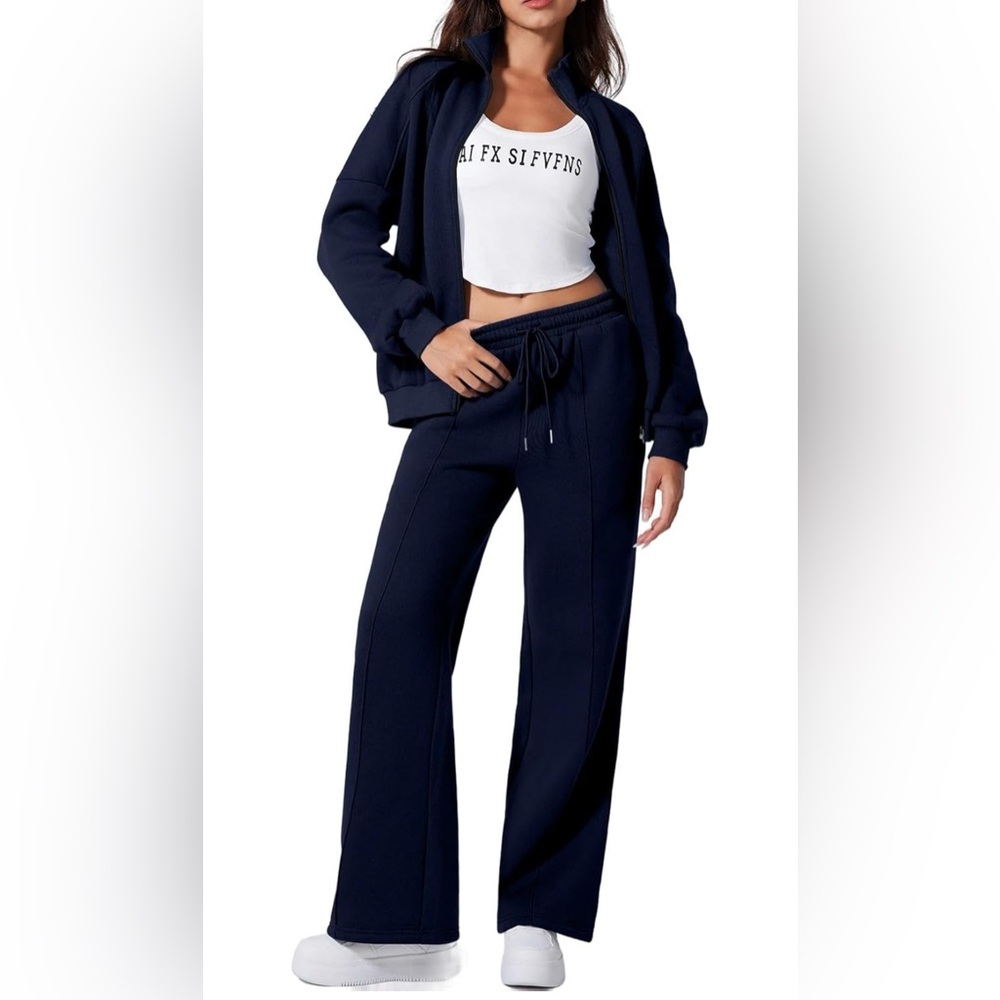 SOLD!!!!

2 Piece Track Suit Women Sweatsuit Fleece Lined Wide Leg Sweatpants